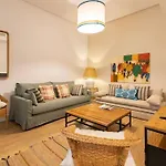 Angeles Deluxe Suite By Valcambre