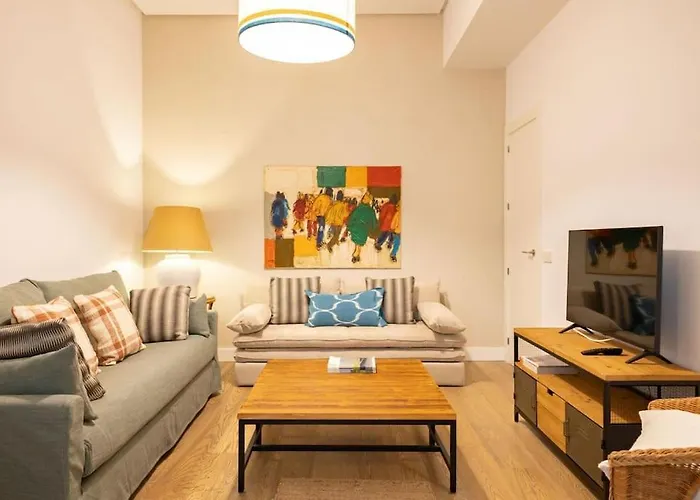 Angeles Deluxe Suite By Valcambre
